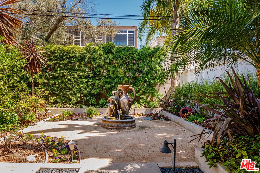 7818 West 79th Street Playa del Rey, CA 90293 - Photo 26 of 27 Gallery Image 26