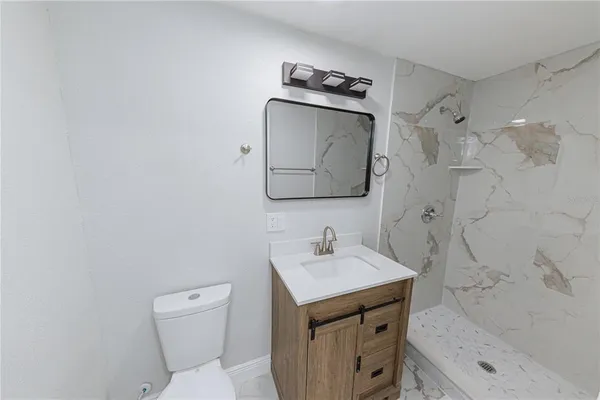 $2,400 | 8717 91st Terrace, Seminole, FL 33777