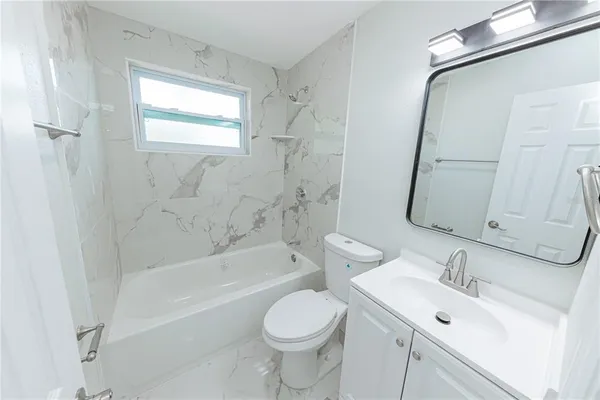 $2,400 | 8717 91st Terrace, Seminole, FL 33777