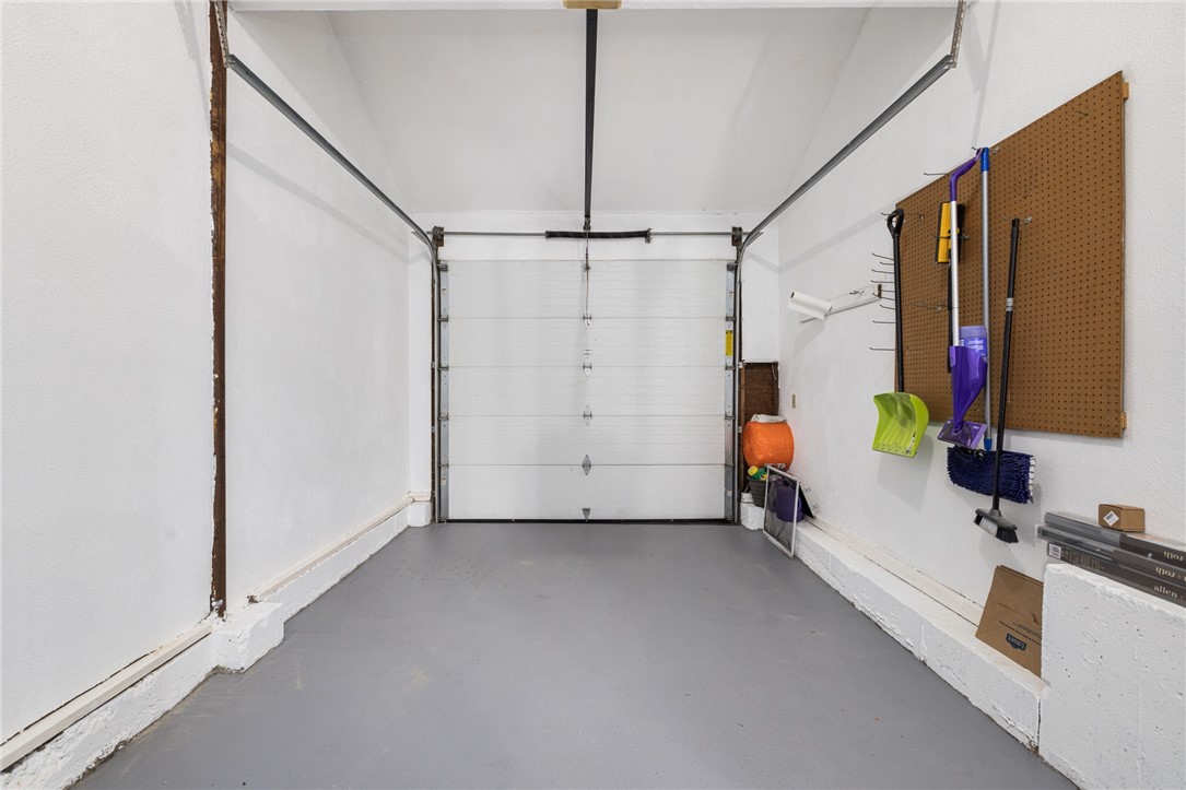 111 Arbor Drive Providence, RI 02908 - Photo 33 of 40