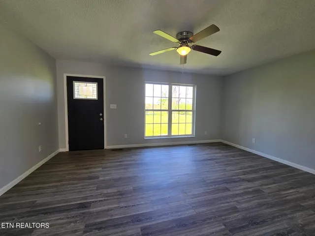 $250,000 | 467 New Light Circle, Winfield, TN 37892