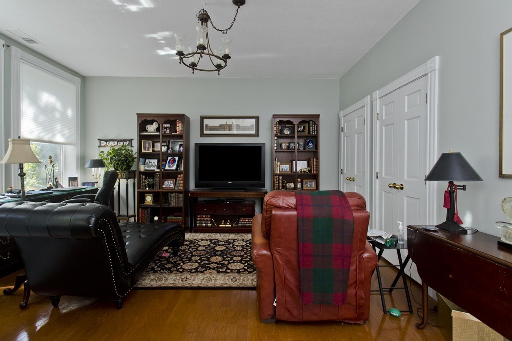 30.5 Mattoon Street, Unit 7 Springfield, MA 01105 - Photo 4 of 36 Gallery Image 4