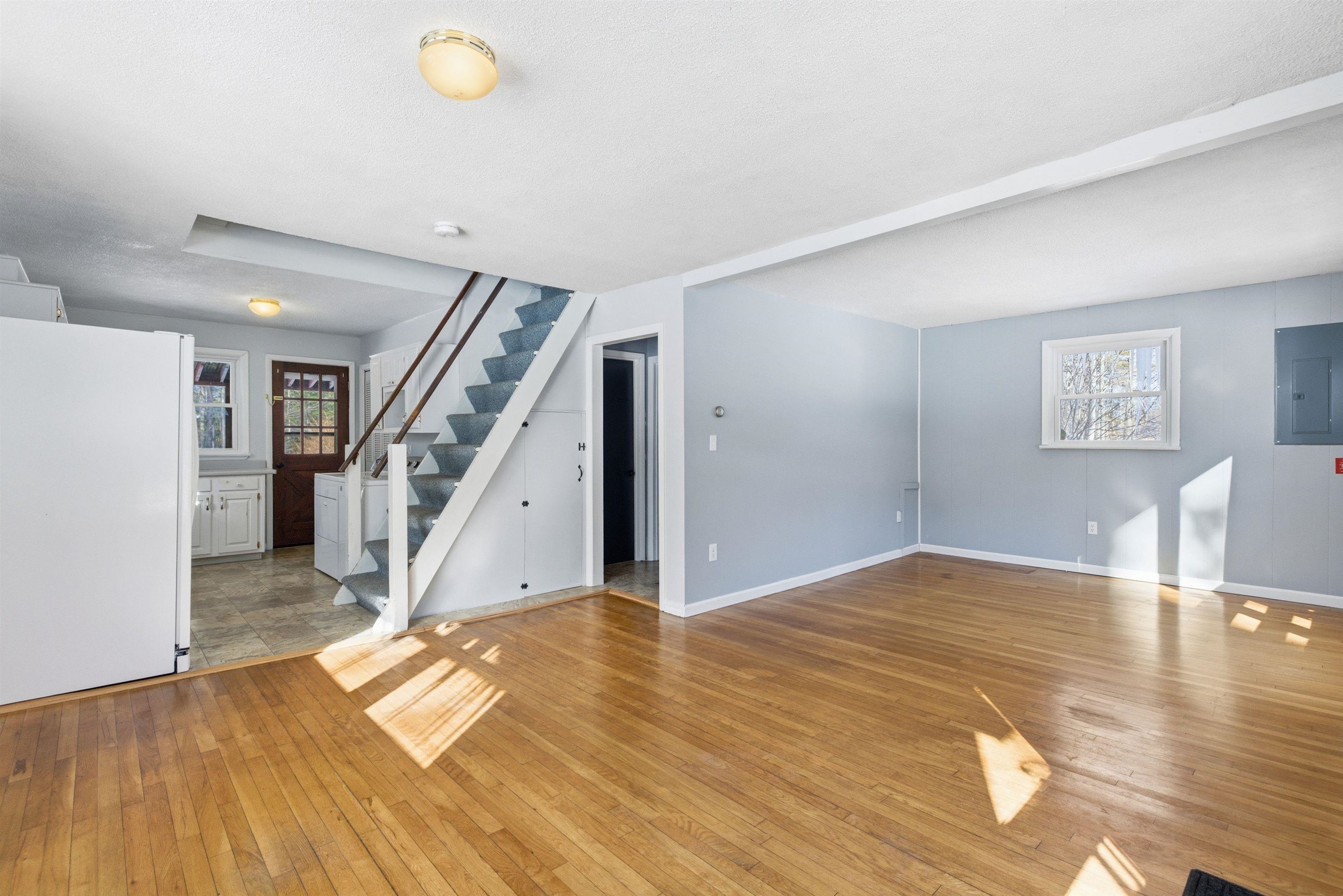 438 Bay Hill Road Northfield, NH 03276 - Photo 14 of 44