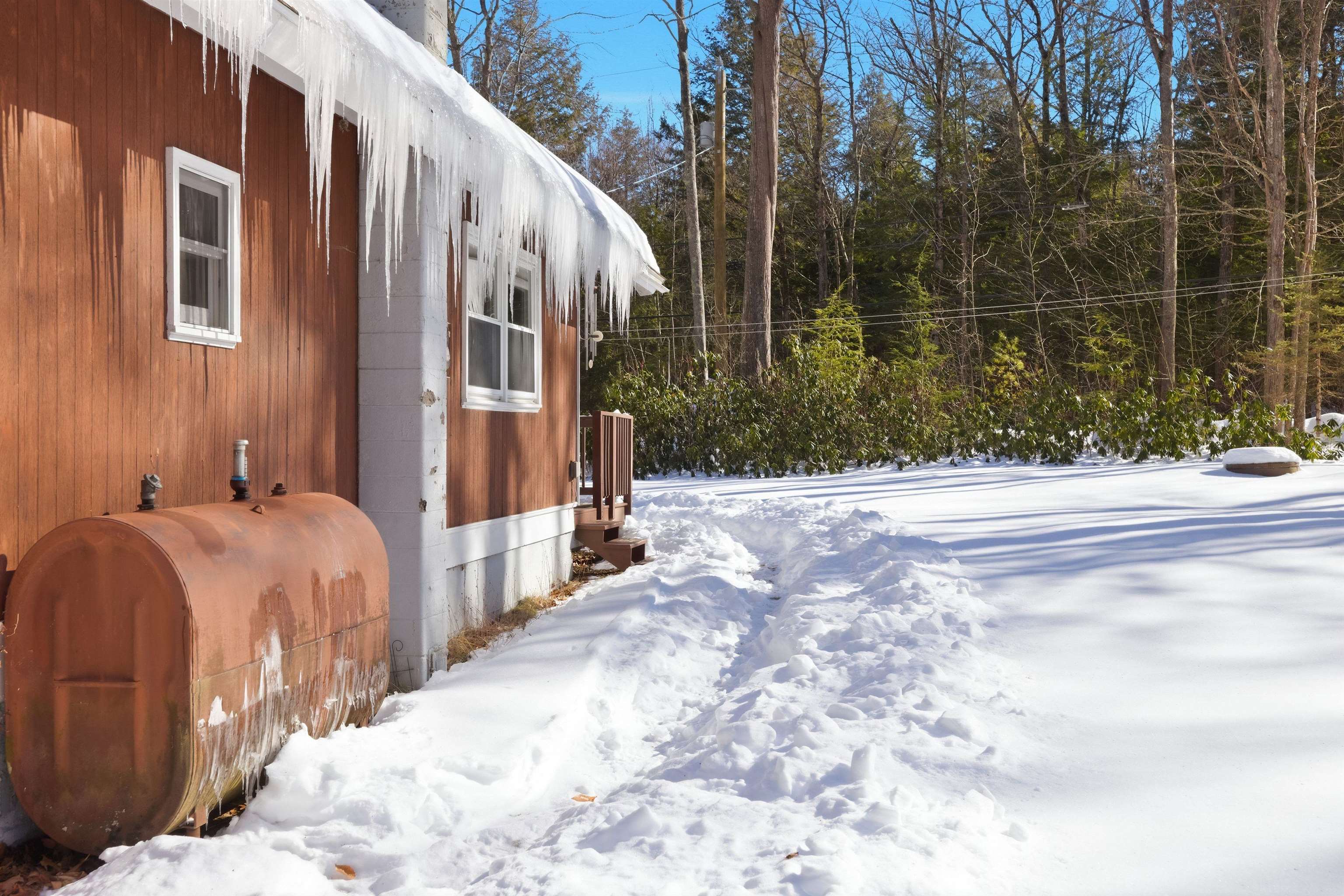 438 Bay Hill Road Northfield, NH 03276 - Photo 40 of 44