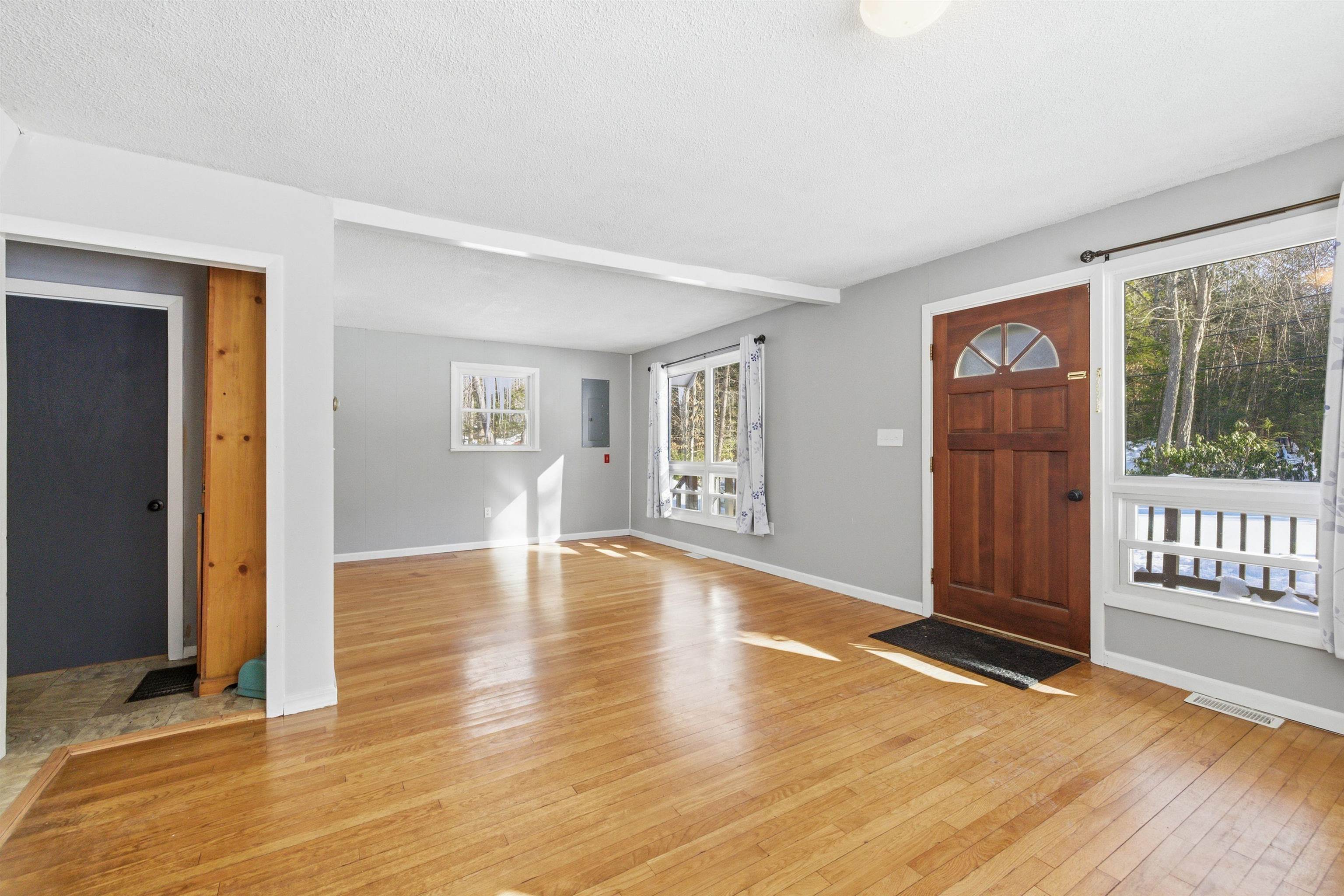 438 Bay Hill Road Northfield, NH 03276 - Photo 7 of 44