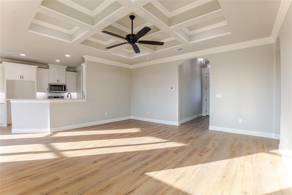 9211 Parkview Circle Tolar, TX 76476 - Photo 4 of 23