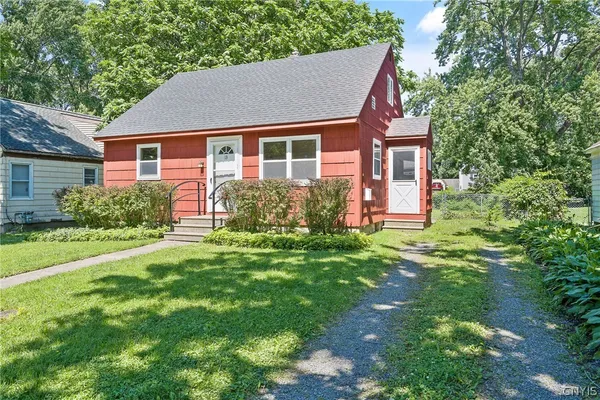 $219,900 | 13 Curtis Avenue, Lysander, NY 13027
