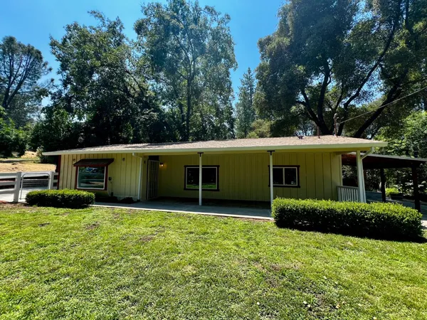 $365,000 | 2018 Whistler Way, Somerset, CA 95684