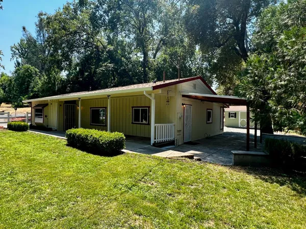 $365,000 | 2018 Whistler Way, Somerset, CA 95684