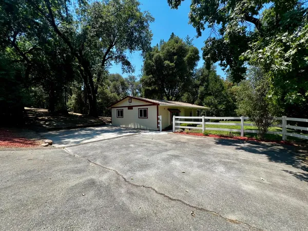 $365,000 | 2018 Whistler Way, Somerset, CA 95684