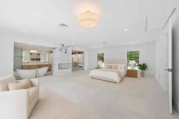 $1,699,000 | 391 West Riverside Drive, Tequesta, FL 33469