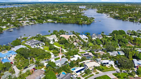 $1,699,000 | 391 West Riverside Drive, Tequesta, FL 33469
