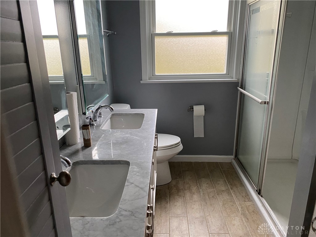 5615 Denlinger Road Dayton, OH 45426 - Photo 11 of 15 Gallery Image 11