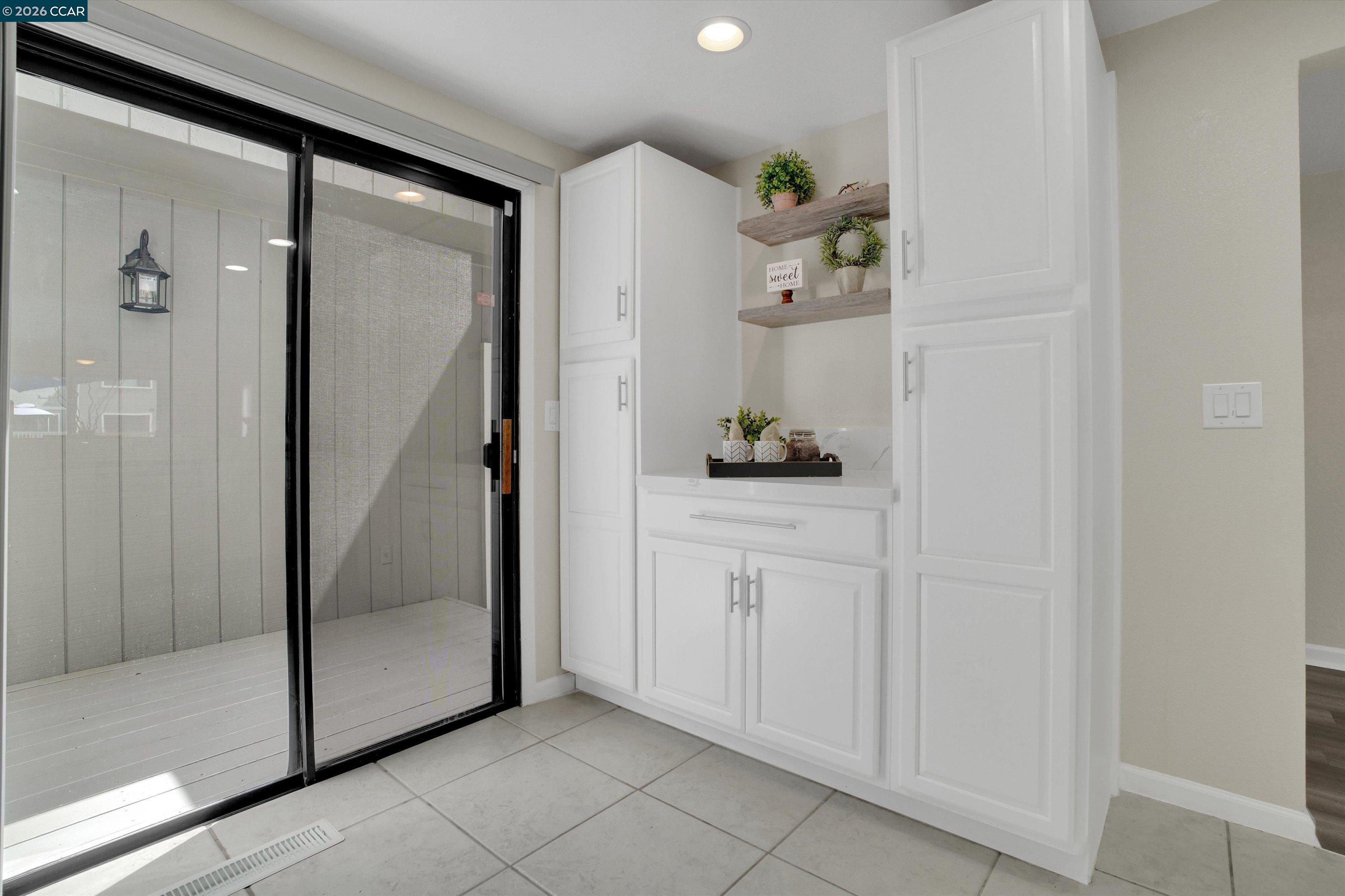 1605 Riverlake Road Discovery Bay, CA 94505 - Photo 11 of 39 a bathroom with a shower