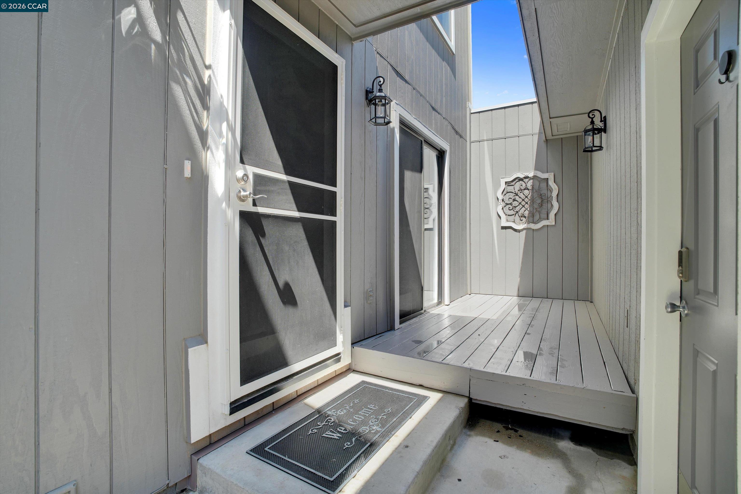 1605 Riverlake Road Discovery Bay, CA 94505 - Photo 4 of 39 a view of front door