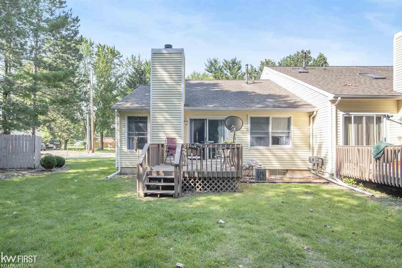110 Meadow Pointe Drive Fenton, MI 48430 - Photo 19 of 22 50050599-18.JPG