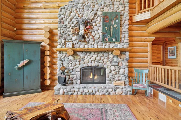 $3,990,000 | 6070 Pilger Avenue Northwest, Annandale, MN 55302