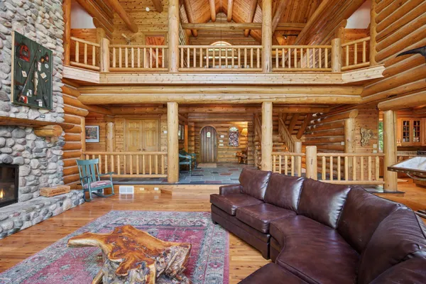 $3,990,000 | 6070 Pilger Avenue Northwest, Annandale, MN 55302