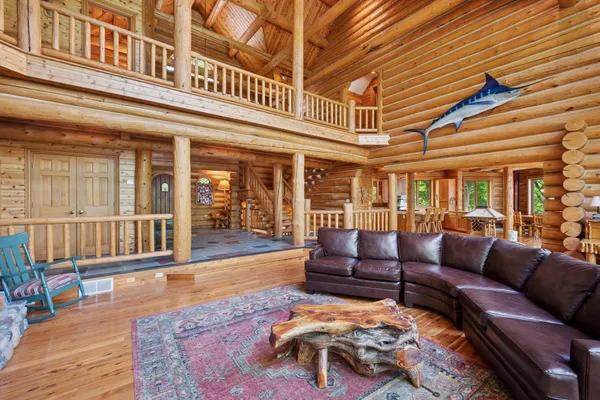 $3,990,000 | 6070 Pilger Avenue Northwest, Annandale, MN 55302