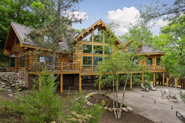 $3,990,000 | 6070 Pilger Avenue Northwest, Annandale, MN 55302