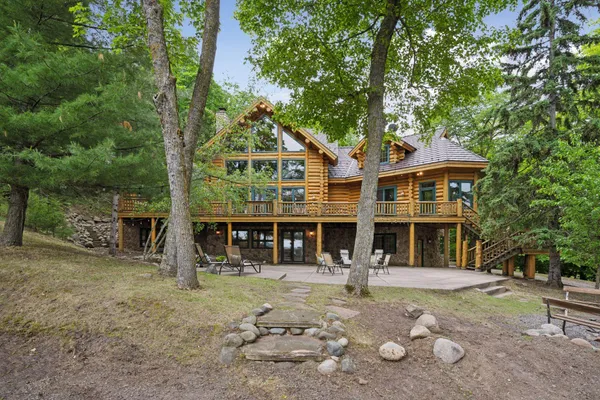 $3,990,000 | 6070 Pilger Avenue Northwest, Annandale, MN 55302