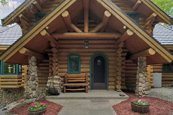 $3,990,000 | 6070 Pilger Avenue Northwest, Annandale, MN 55302