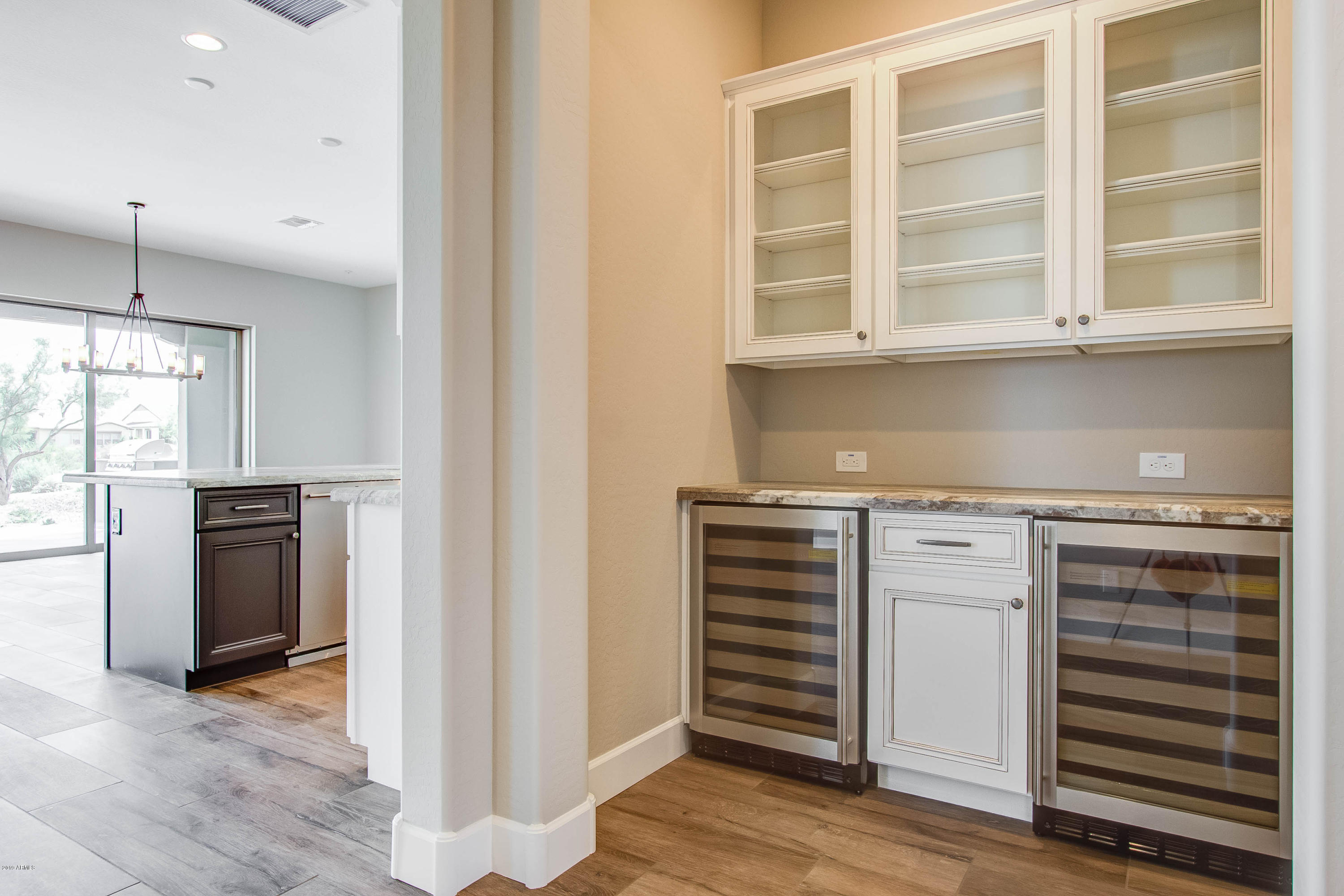 17881 East StockingTrail Rio Verde, AZ 85263 - Photo 3 of 37 003_Mini Bar