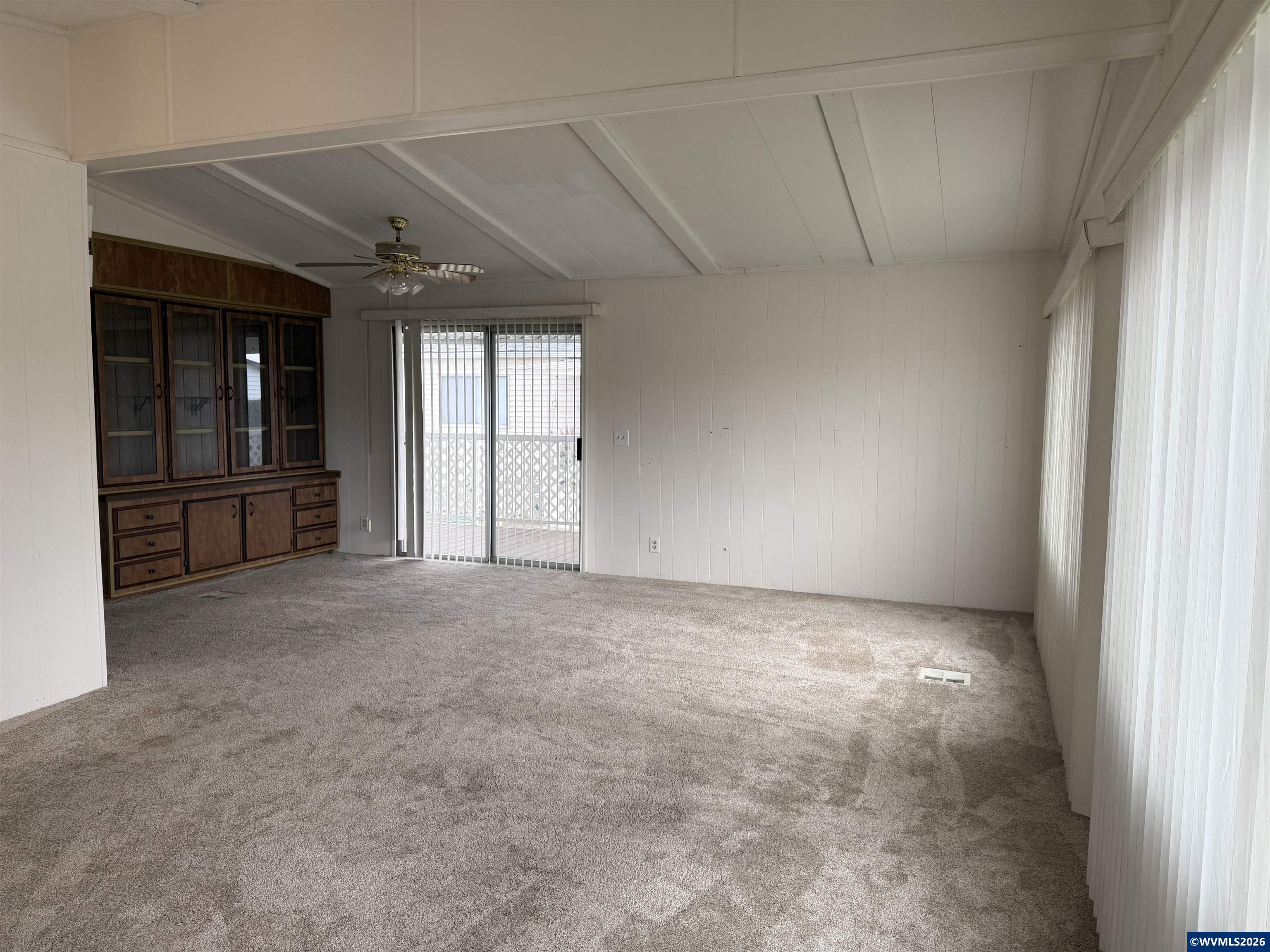 5422 Portland Road Northeast, Unit 24 Salem, OR 97305 - Photo 8 of 36