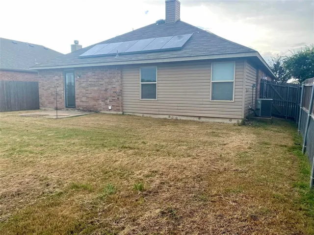 $1,900 | 2533 Grand Gulf Road, Fort Worth, TX 76123