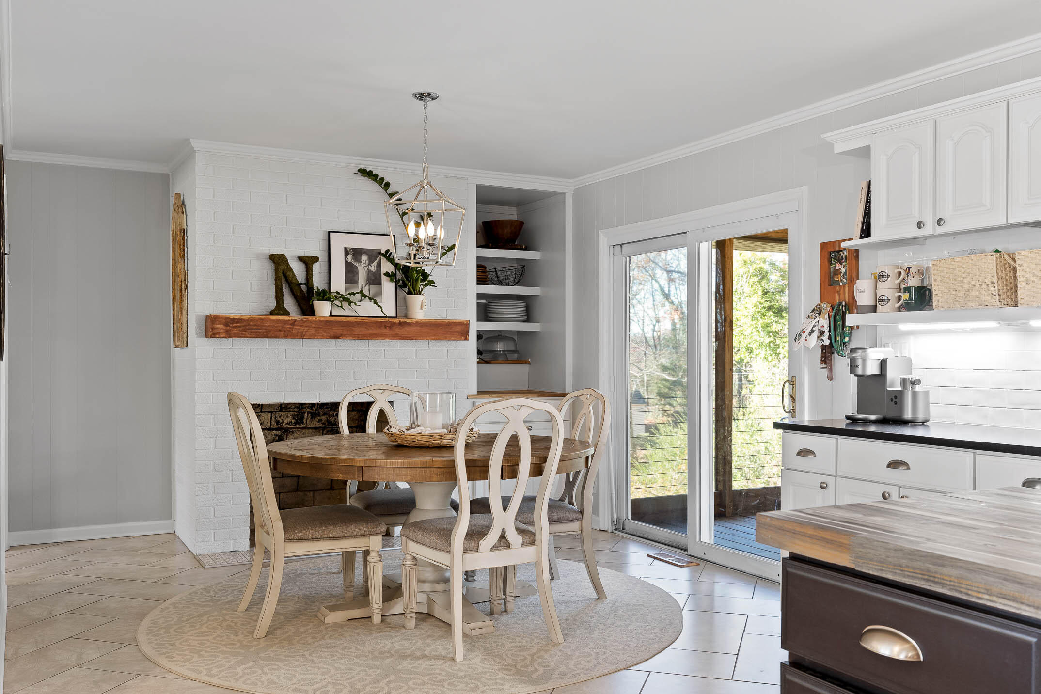 7013 Genoa Drive Chattanooga, TN 37421 - Photo 16 of 51 Dining to Deck