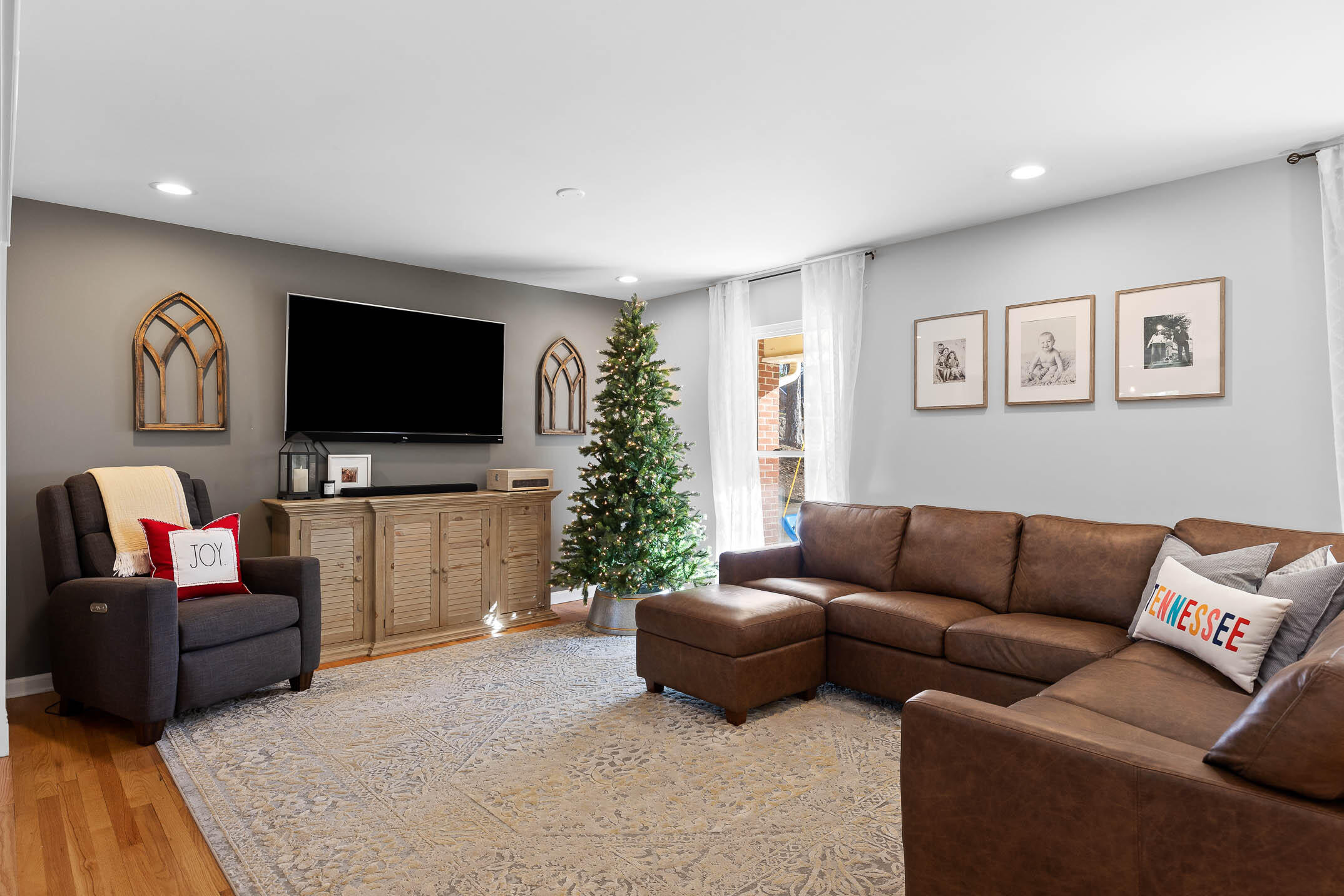 7013 Genoa Drive Chattanooga, TN 37421 - Photo 7 of 51 Great Room 2