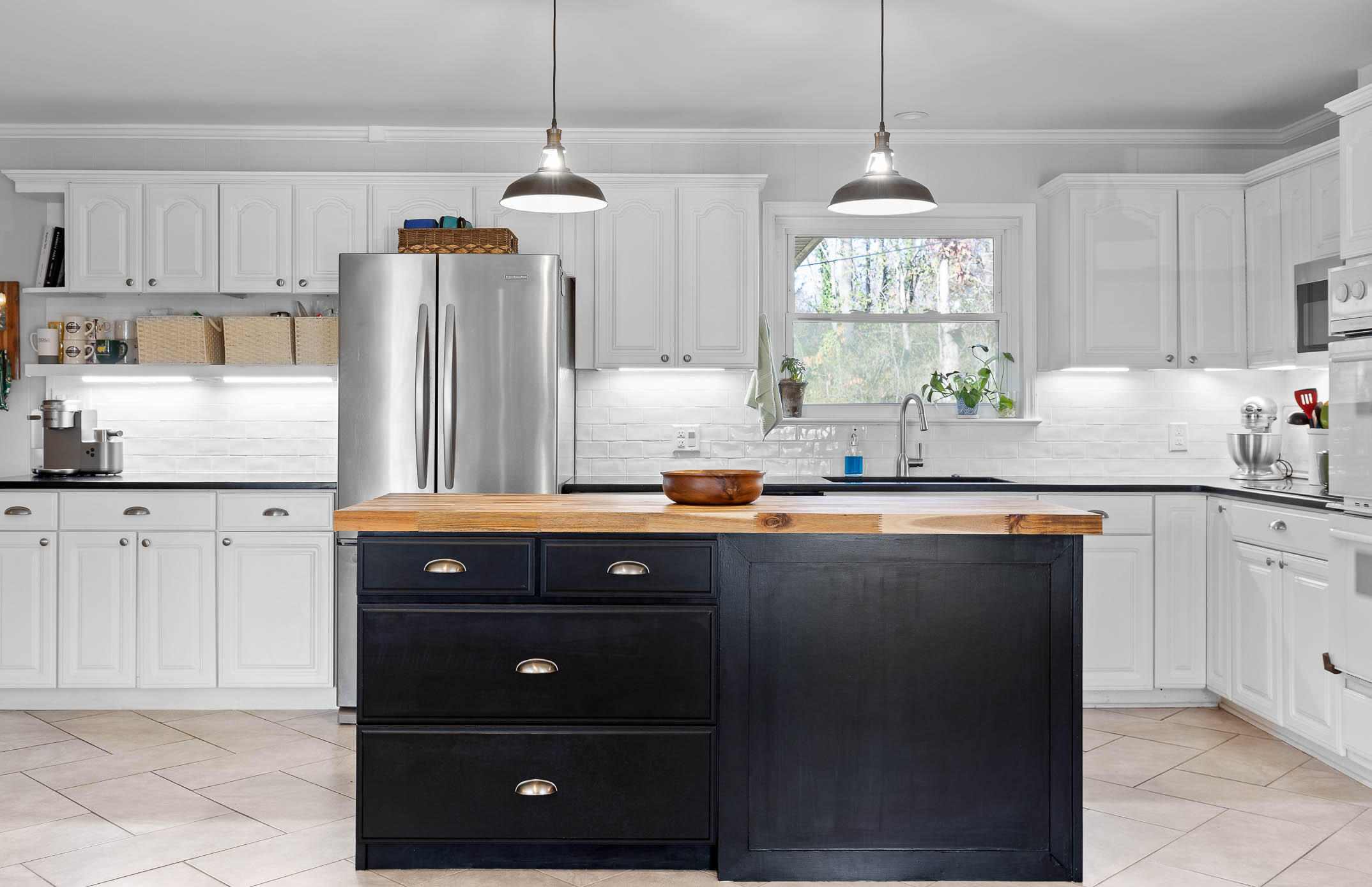 7013 Genoa Drive Chattanooga, TN 37421 - Photo 10 of 51 Kitchen2