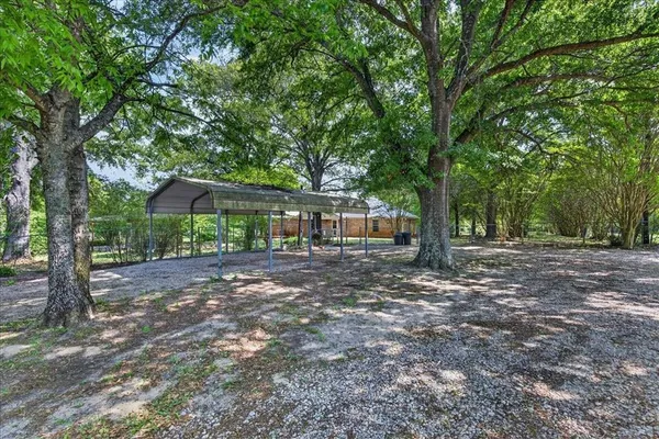 $485,000 | 6431 Payne Springs Place, Mabank, TX 75156
