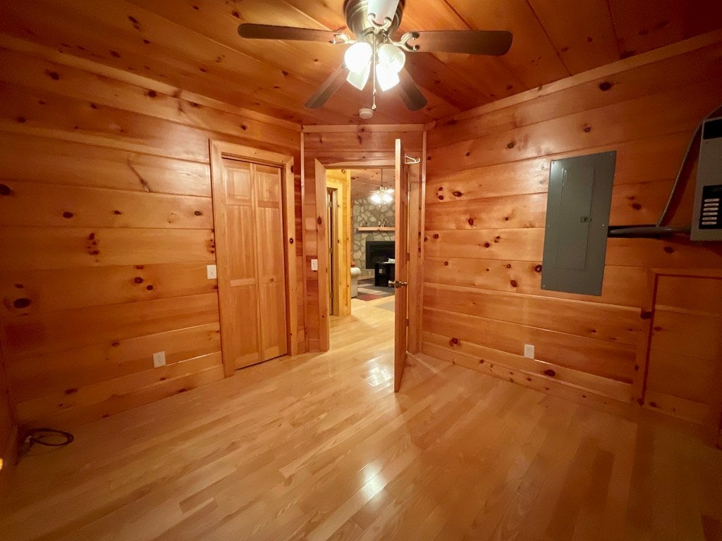 78 Current Loop Hillsville, VA 24343 - Photo 21 of 33 Gallery Image 21