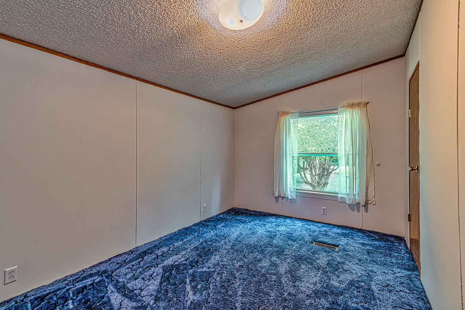 334 Fancy Meadows Road Knoxville, TN 37924 - Photo 11 of 28 334 Fancy Meadows Rd-large-015-022-Bedro