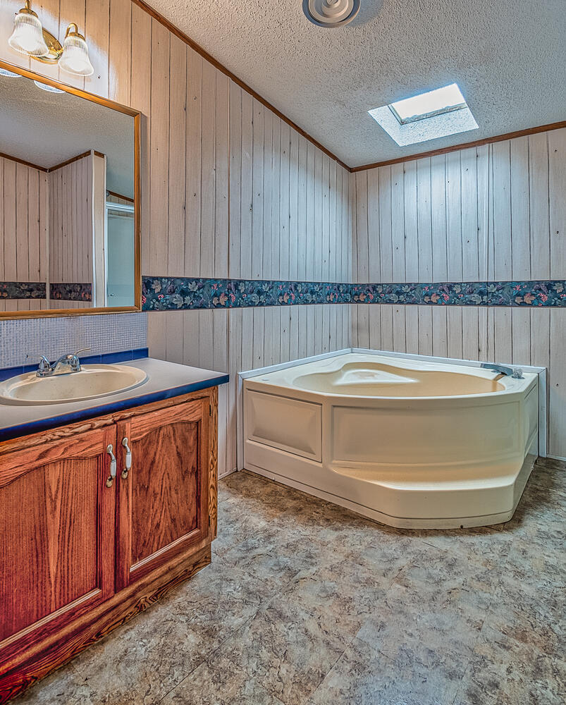 334 Fancy Meadows Road Knoxville, TN 37924 - Photo 10 of 28 334 Fancy Meadows Rd-large-014-003-Maste