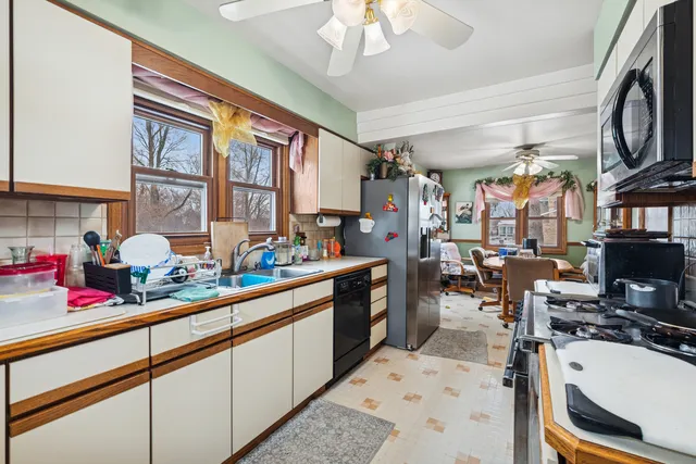 $265,000 | 13801 92nd Avenue, Orland Park, IL 60462