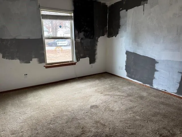 $130,000 | 302 North Edgewood Drive, Coffeyville, KS 67337