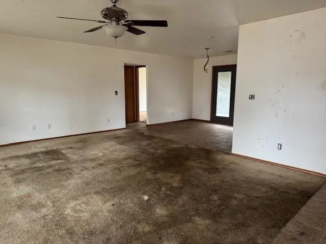 $130,000 | 302 North Edgewood Drive, Coffeyville, KS 67337