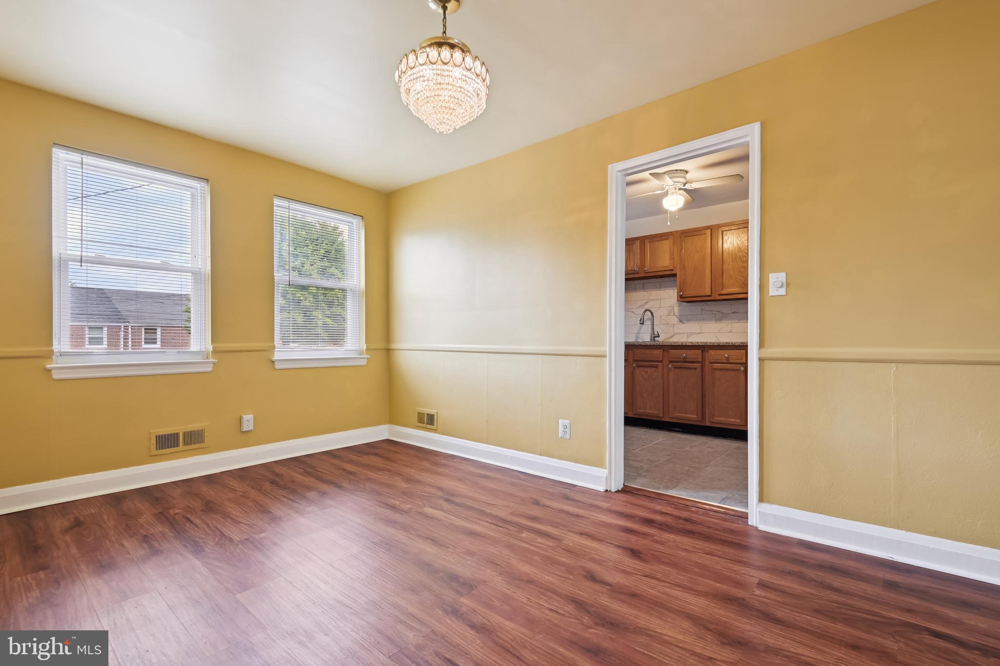 5758 Maplehill Road Baltimore, MD 21239 - Photo 6 of 17 Modern Dining Room