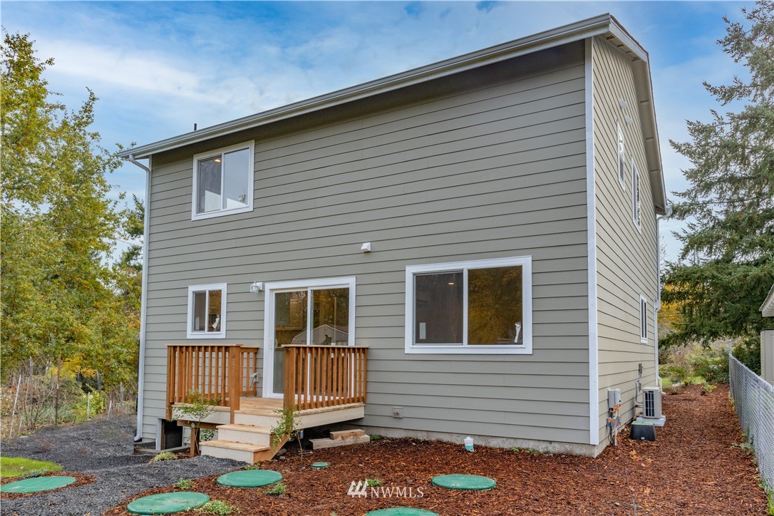 403 Sunnyhill Road West Bremerton, WA 98312 - Photo 22 of 22 Gallery Image 22