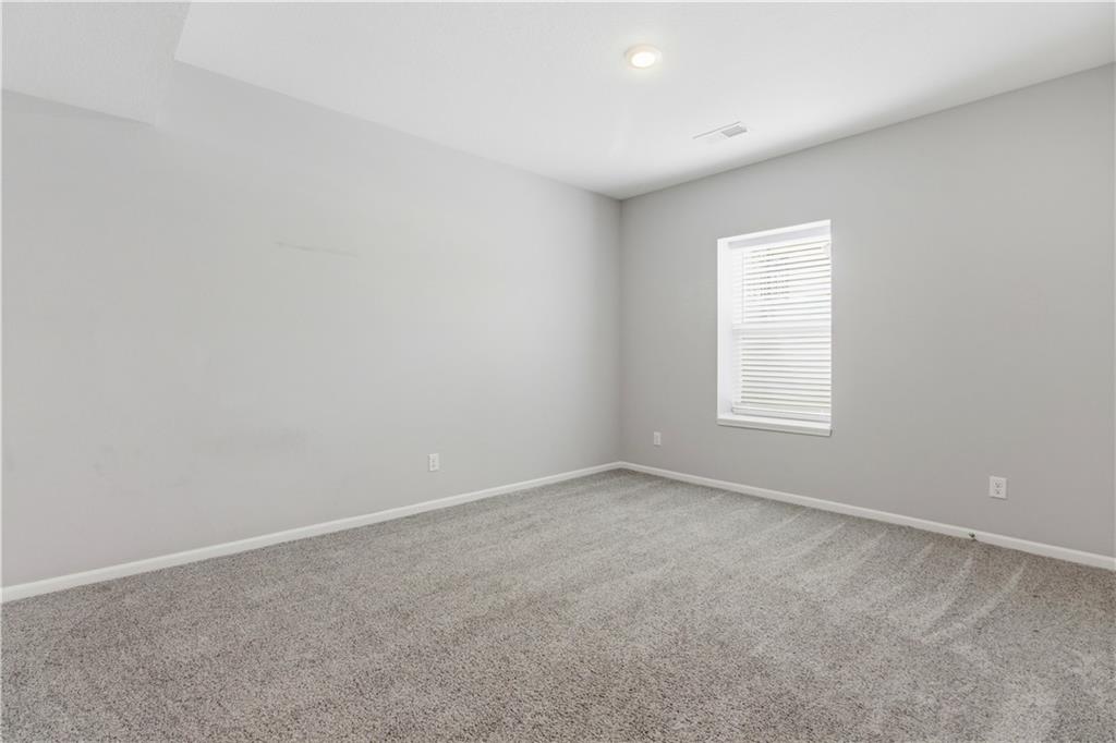 14223 Amanda Lane Basehor, KS 66007 - Photo 33 of 44