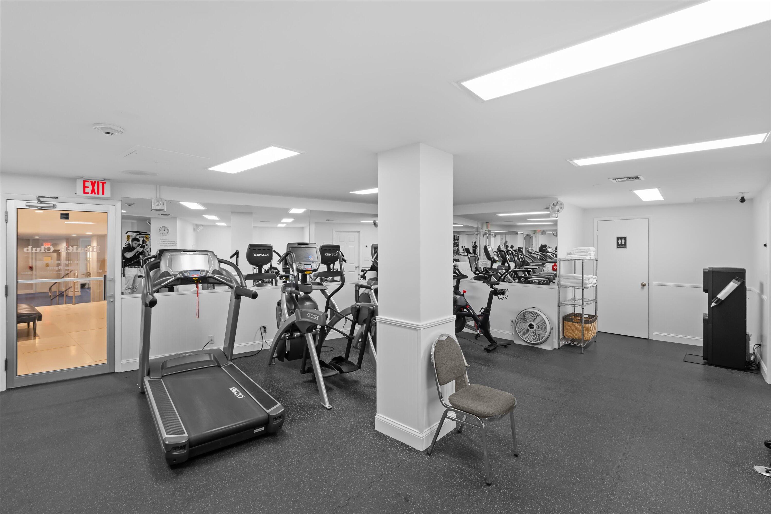44 Cocoanut Row, Unit 514A Palm Beach, FL 33480 - Photo 28 of 36 a view of a room with gym equipment