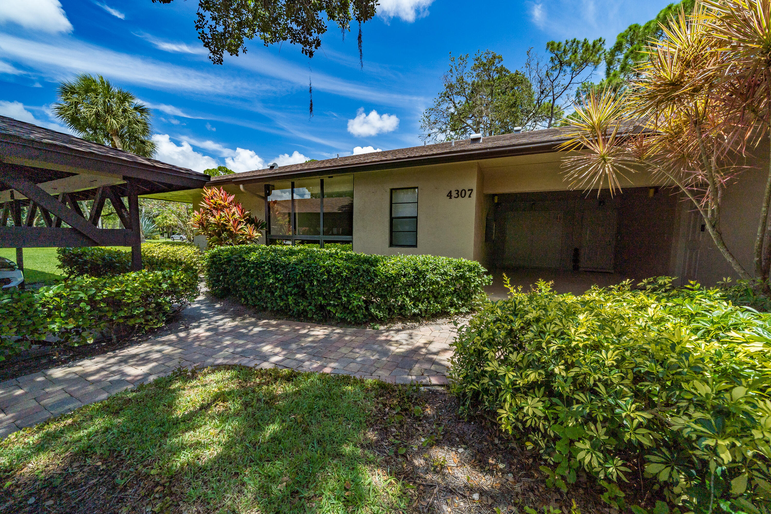 4307 wood ride a BB-004