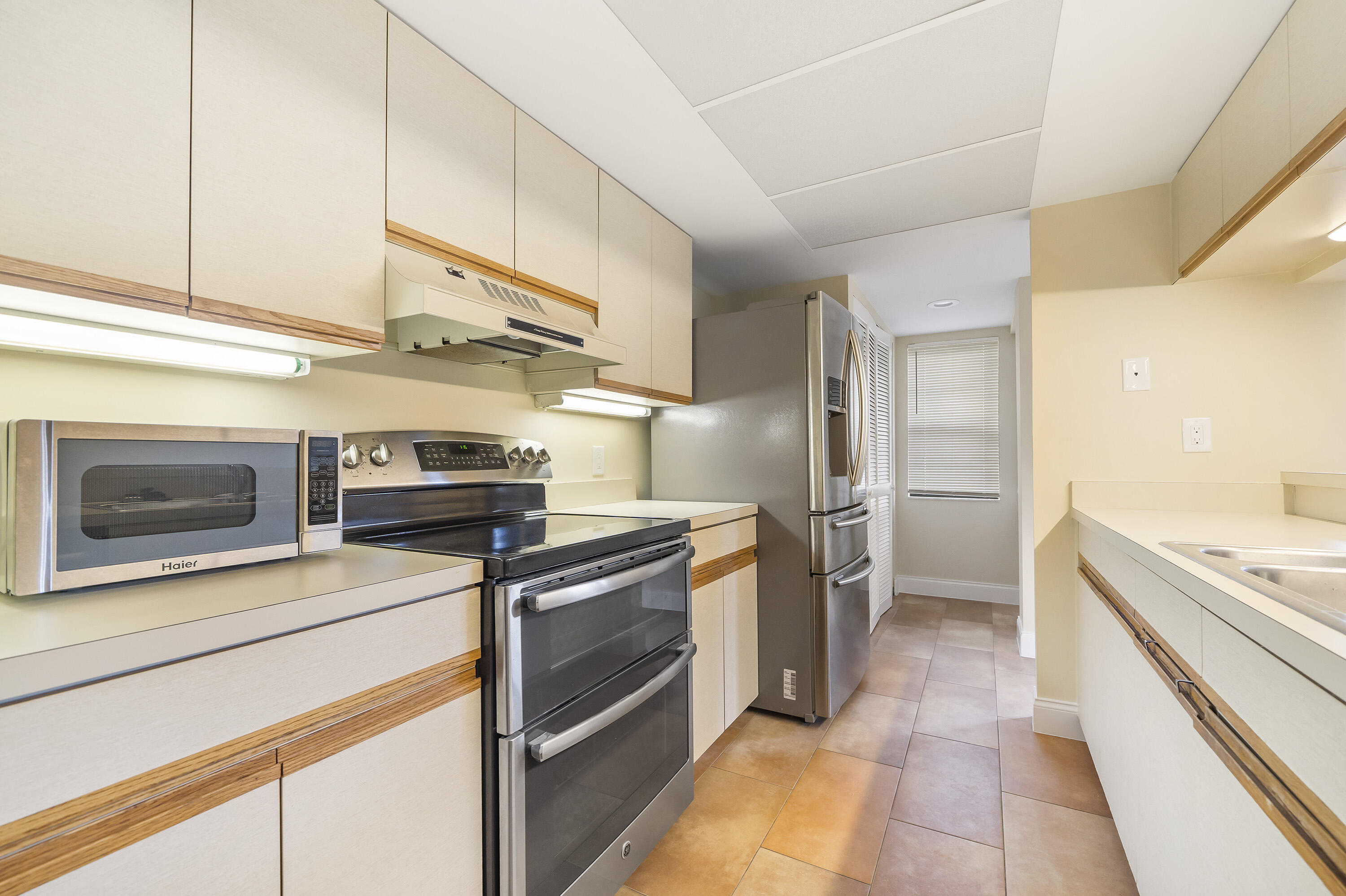 4307 Wood Ride Road, Unit A Boynton Beach, FL 33436 - Photo 11 of 26 4307 wood ride #A boynton 4-002