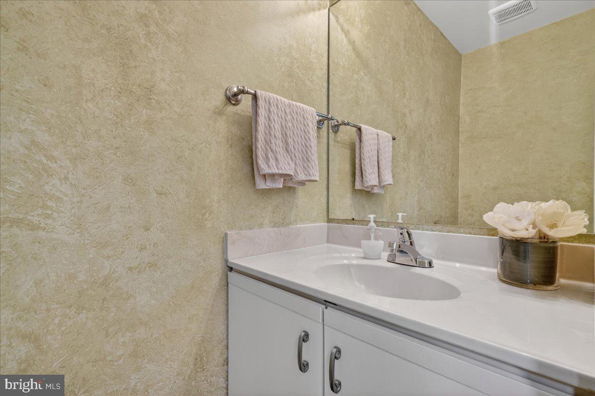 266 Fox Run Exton, PA 19341 - Photo 15 of 45 First floor powder room