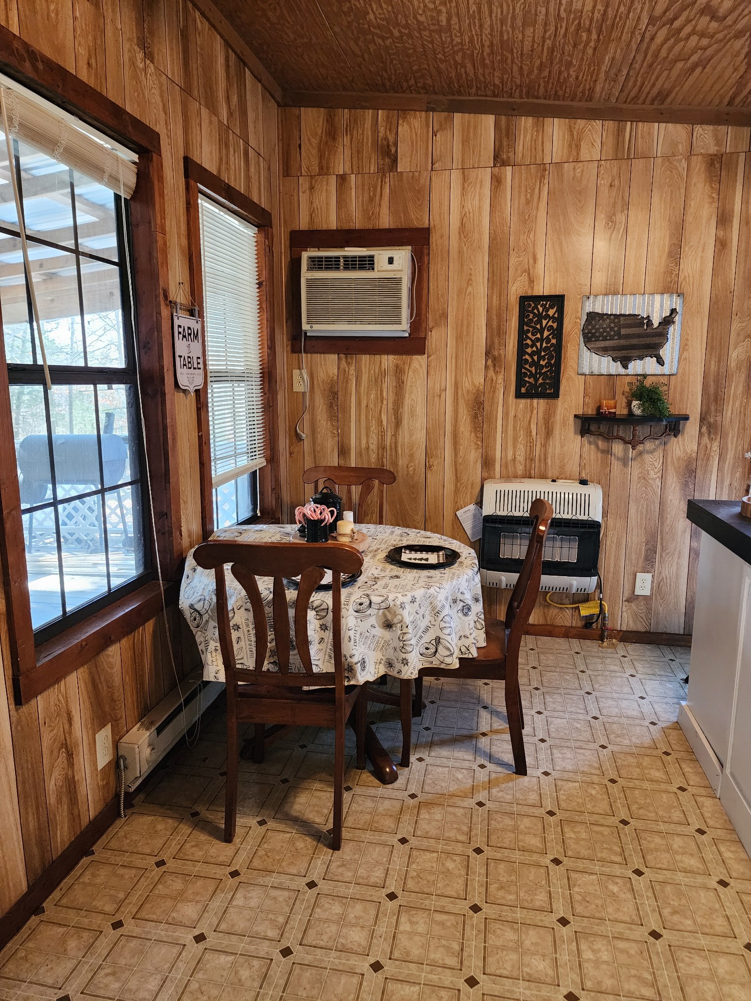 699 Highlander Road Camden, TN 38320 - Photo 5 of 27 Gallery Image 5
