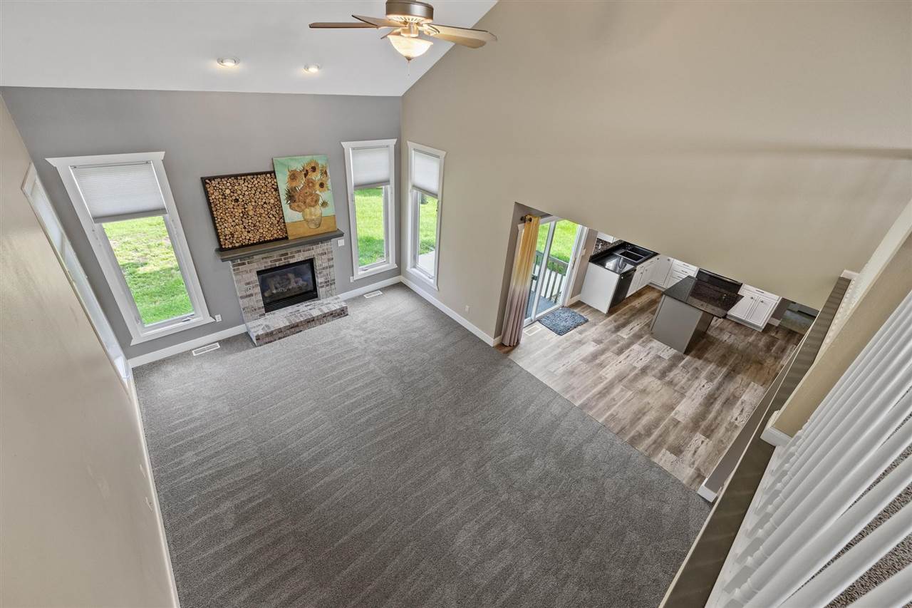 6908 Rolling Ridge Court Southwest Cedar Rapids, IA 52404 - Photo 11 of 30 Gallery Image 11