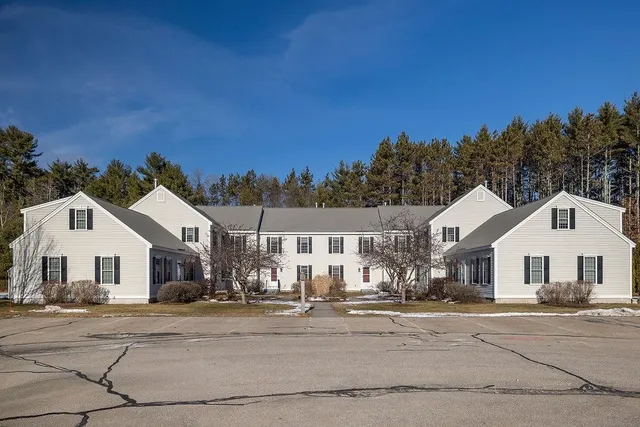 $360,000 | 304 River Grant Drive, Hopkinton, NH 03229