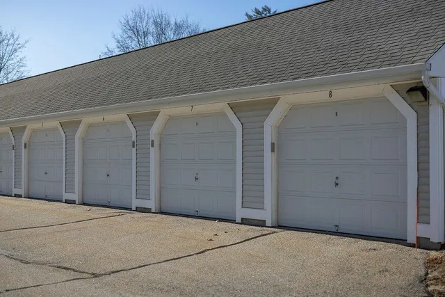 $360,000 | 304 River Grant Drive, Hopkinton, NH 03229